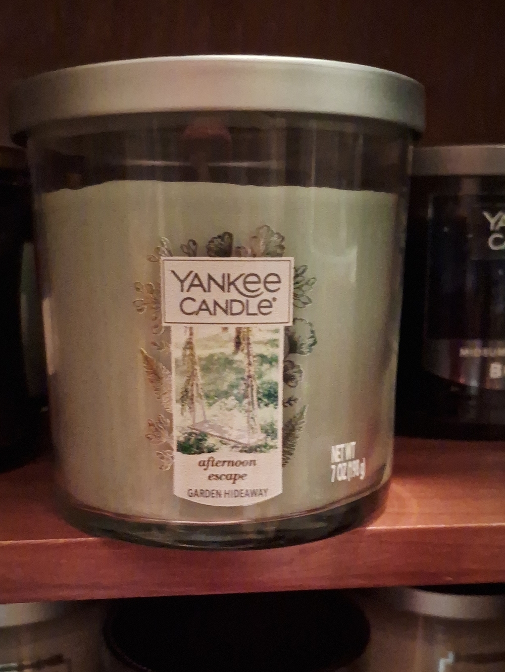 Yankee Candle Sage Green Garden Scented Jar
